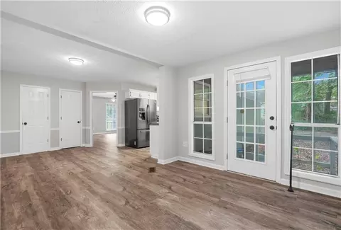 135 Dunwick Ln, Mcdonough, GA 30253 photo 6