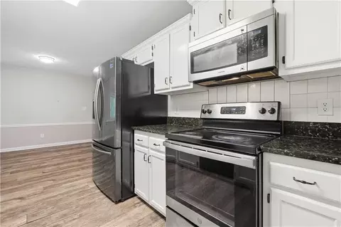 135 Dunwick Ln, Mcdonough, GA 30253 photo 8