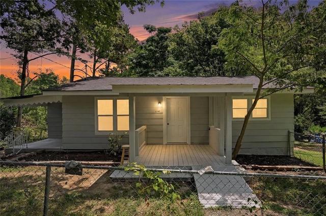 6140 Nichols Dr, Union City, GA 30291