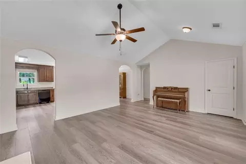 1208 Bethany Estates Ct, Monroe, GA 30655 photo 12