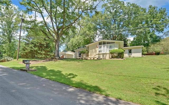 1858 Pinecrest Rd, Gainesville, GA 30501