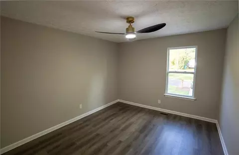 Bedroom - 4318 Buckingham Pl, Duluth, GA 30096 photo 3 of 4