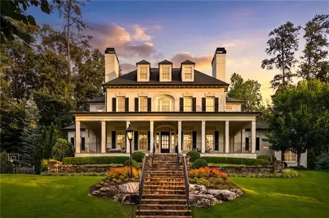 515 Ivy Preserve NE, Atlanta, GA 30342