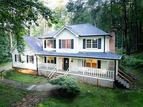 3545 Rock Falls Dr, Snellville, GA 30039
