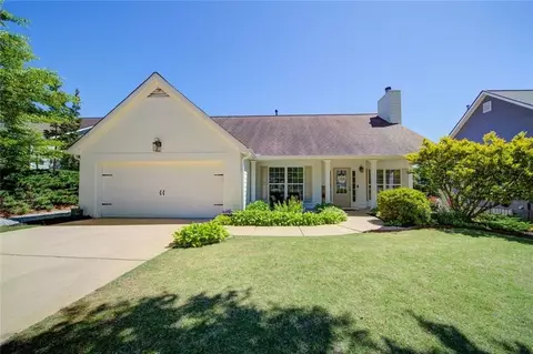20 Aplomado Ln E, Dawsonville, GA 30534