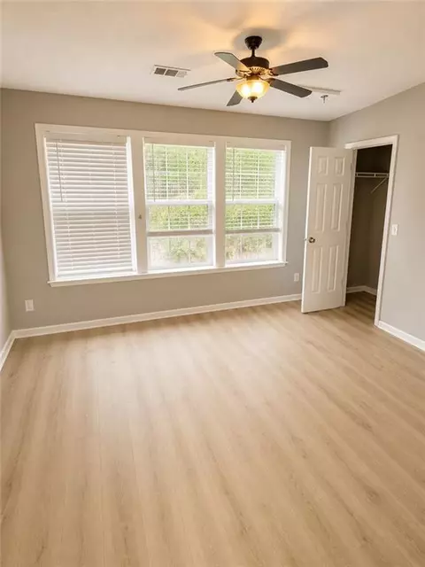 1035 Whitestone Rdg, Alpharetta, GA 30005