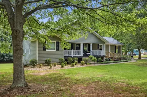 1470 Jackson Dr, Cumming, GA 30040