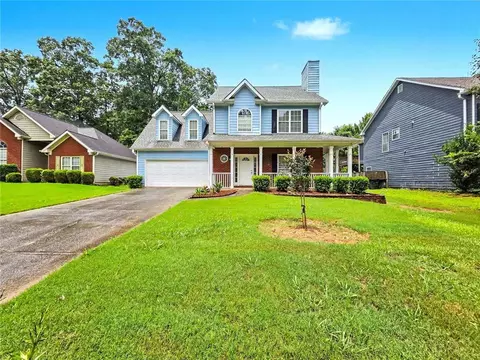 165 Shadetree Ln, Lawrenceville, GA 30044