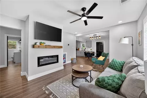 1133 Cascade Rd SW, Atlanta, GA 30311