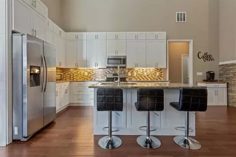 Kitchen - 108 Madison Ct, Jasper, GA 30143 photo 2 of 4