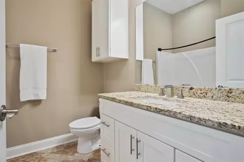 Bath - 108 Madison Ct, Jasper, GA 30143 photo 6 of 7