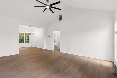 11203 Knotty Pne, Hampton, GA 30228 photo 4