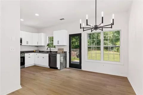 11203 Knotty Pne, Hampton, GA 30228 photo 8