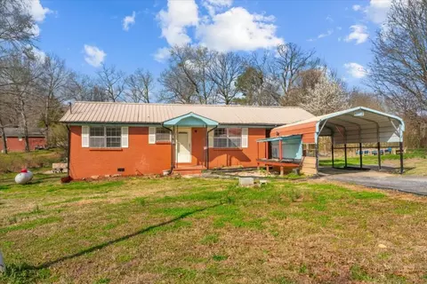 Exterior - 133 Rolling Acres 2nd St, Calhoun, GA 30701 photo 1 of 9