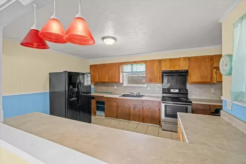 Kitchen - 133 Rolling Acres 2nd St, Calhoun, GA 30701 photo 1 of 8