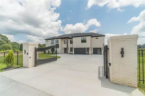 3579 New Hope Rd, Dacula, GA 30019