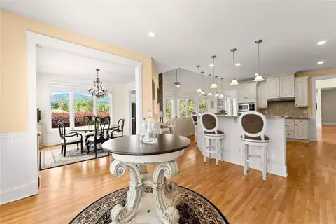 526 Orchard Dr, Clarkesville, GA 30523 photo 15