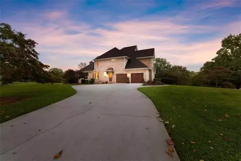 526 Orchard Dr, Clarkesville, GA 30523 photo 71