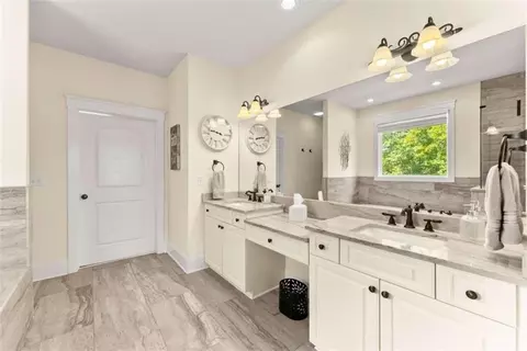 526 Orchard Dr, Clarkesville, GA 30523 photo 32
