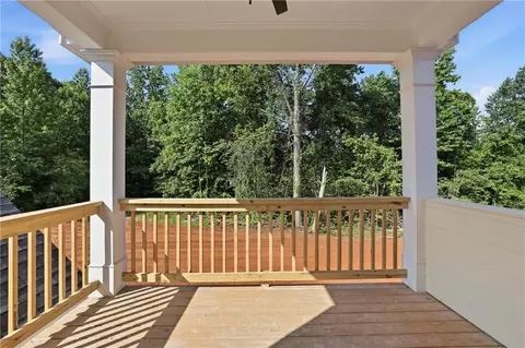 Exterior - 109 Grove Park Dr, Cornelia, GA 30531 photo 4 of 12