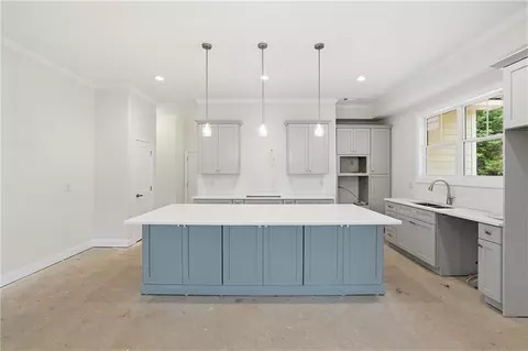 Kitchen - 109 Grove Park Dr, Cornelia, GA 30531 photo 1 of 4