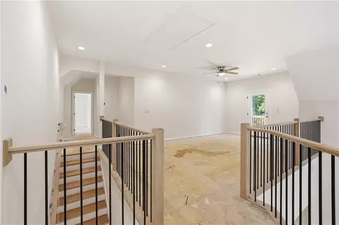 Entry Way - 109 Grove Park Dr, Cornelia, GA 30531 photo 1 of 1
