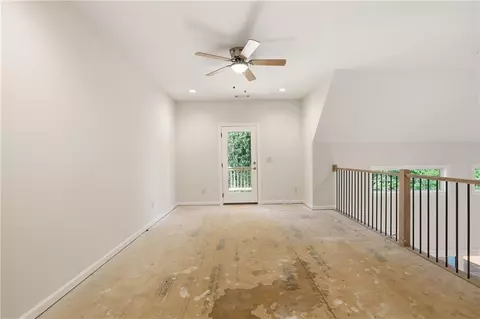 Living - 109 Grove Park Dr, Cornelia, GA 30531 photo 8 of 8