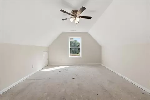 Bedroom - 109 Grove Park Dr, Cornelia, GA 30531 photo 8 of 11
