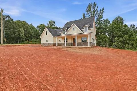 Exterior - 109 Grove Park Dr, Cornelia, GA 30531 photo 12 of 12