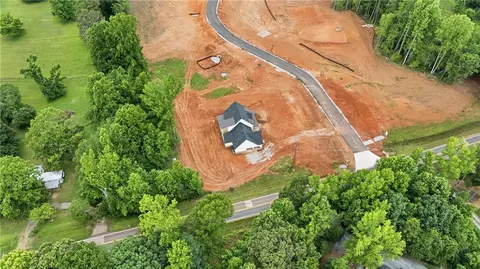 View/Area - 109 Grove Park Dr, Cornelia, GA 30531 photo 4 of 7