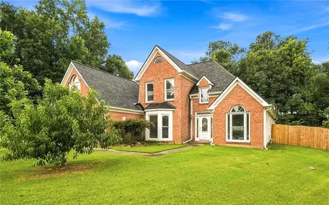 2782 Ashton Tree Pl, Dacula, GA 30019