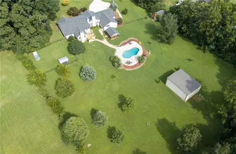3021 Old Lost Mountain Rd, Powder Springs, GA 30127