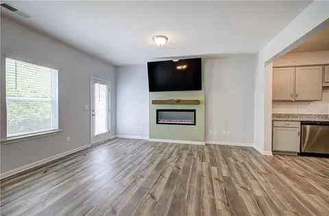 261 Dupont Dr, Cartersville, GA 30121 photo 8