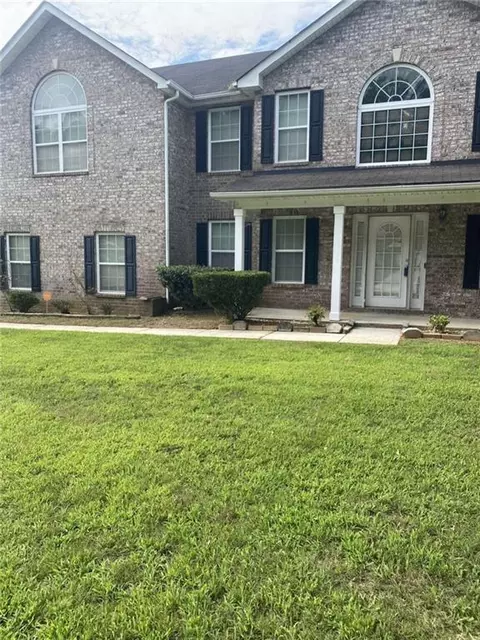 5184 Miller Woods Dr, Decatur, GA 30035