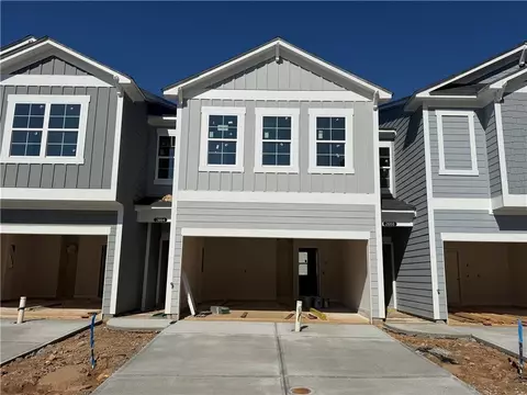 2664 High View Ct, Decatur, GA 30035