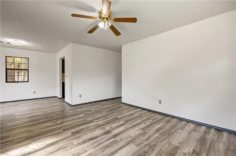 Living - 181 Lower Wirebridge Rd, Stephens, GA 30667 photo 1 of 4