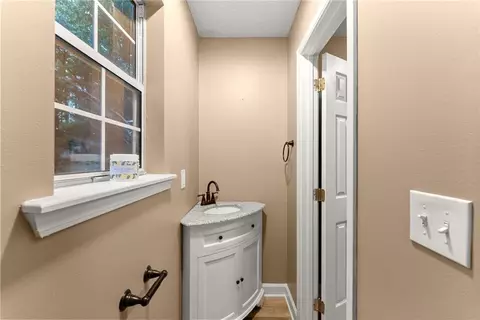 Entry Way - 1961 Cedar Bluff Rd, Monroe, GA 30656 photo 2 of 2