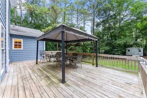 Exterior - 1961 Cedar Bluff Rd, Monroe, GA 30656 photo 6 of 10