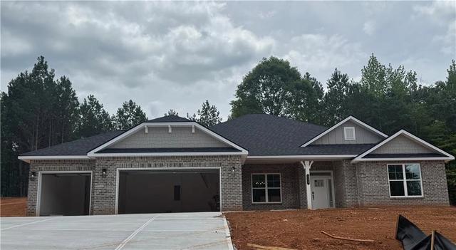 259 Blackberry Ct, Pendergrass, GA 30567