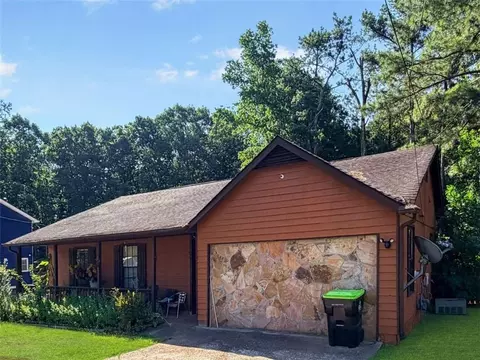 5687 Pine Meadows Ct, Morrow, GA 30260 photo 2