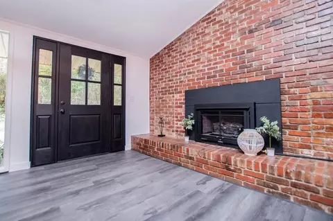 Entry Way - 1121 Highway 27 N, Bremen, GA 30110 photo 2 of 5