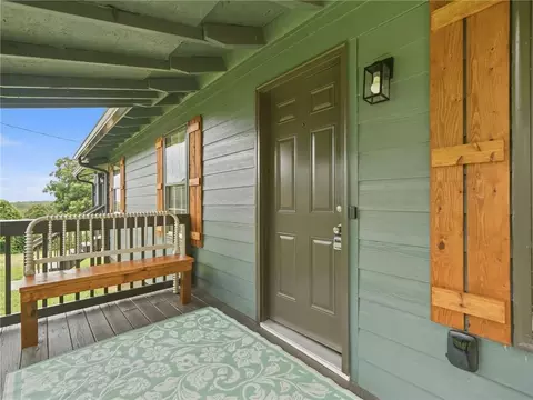165 Cherokee Ave, Nelson, GA 30151 photo 4