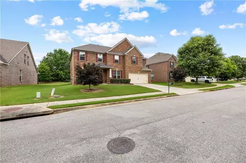 Exterior - 3256 Alhambra Cir, Hampton, GA 30228 photo 9 of 13