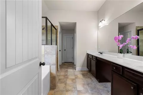 Entry Way - 3256 Alhambra Cir, Hampton, GA 30228 photo 8 of 10