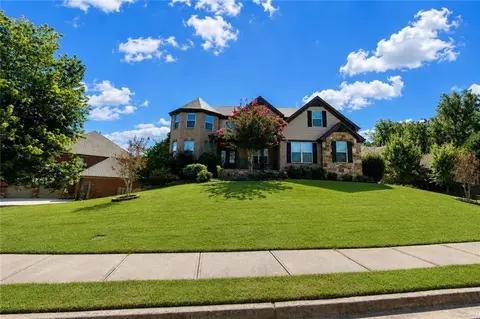 1321 Azalea Brook Dr, Lawrenceville, GA 30043