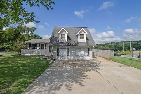 202 Mill Creek Rd, Woodstock, GA 30188