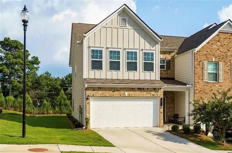 325 Braswell Ct, Woodstock, GA 30188