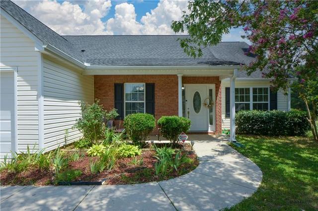1320 Webb Farm Ln, Loganville, GA 30052