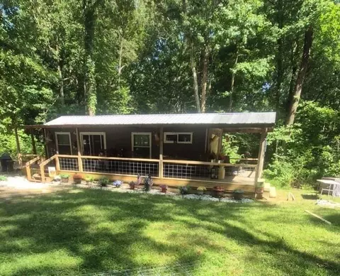 305 Golf Course Rd, Menlo, GA 30731