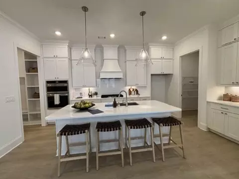 Kitchen - 433 Edgewater Chase, Canton, GA 30115 photo 1 of 1